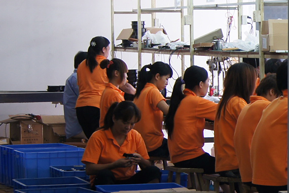 台灣黄瓜视频免费观看散熱風機生產現場